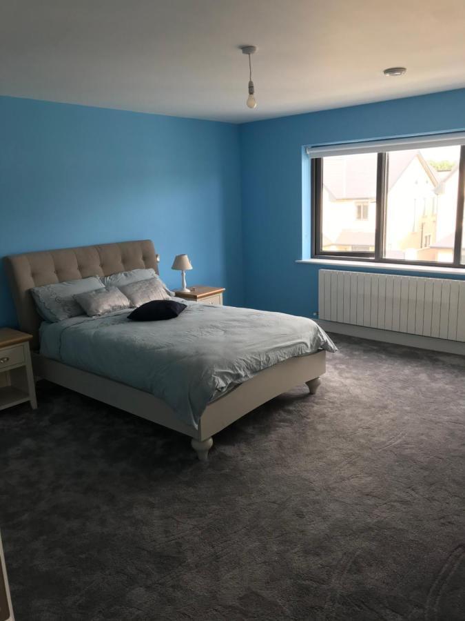 1 Luxurious Room In Family Home Killarney Eksteriør billede