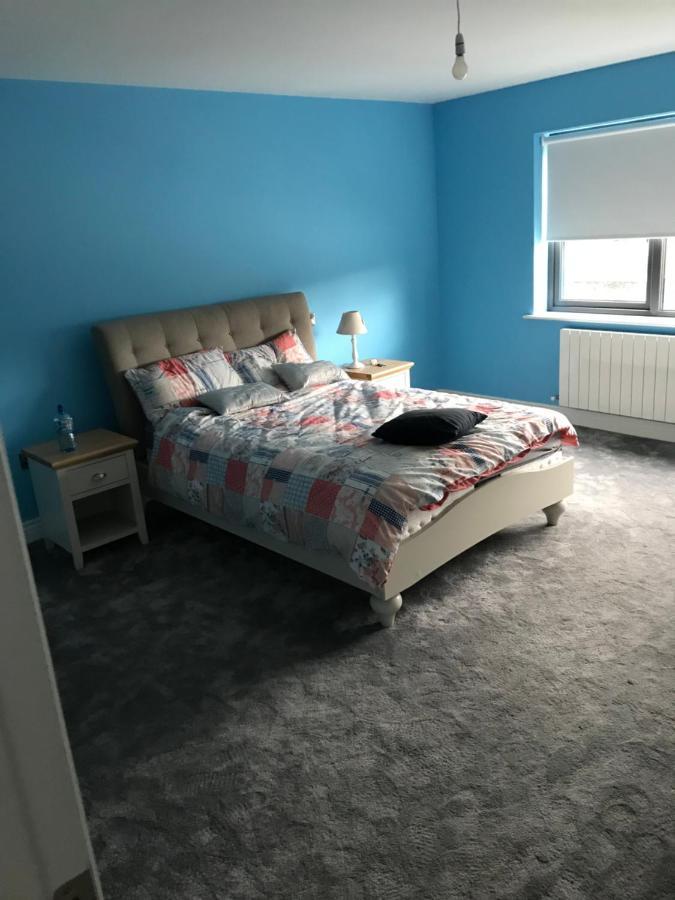 1 Luxurious Room In Family Home Killarney Eksteriør billede